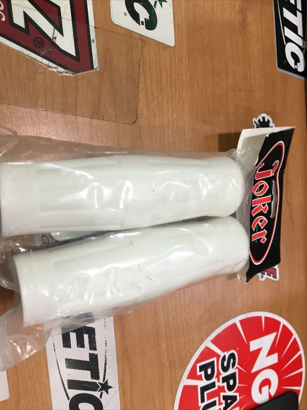 Joker Machine Custom Rubber Radial Grips White #0630-0380