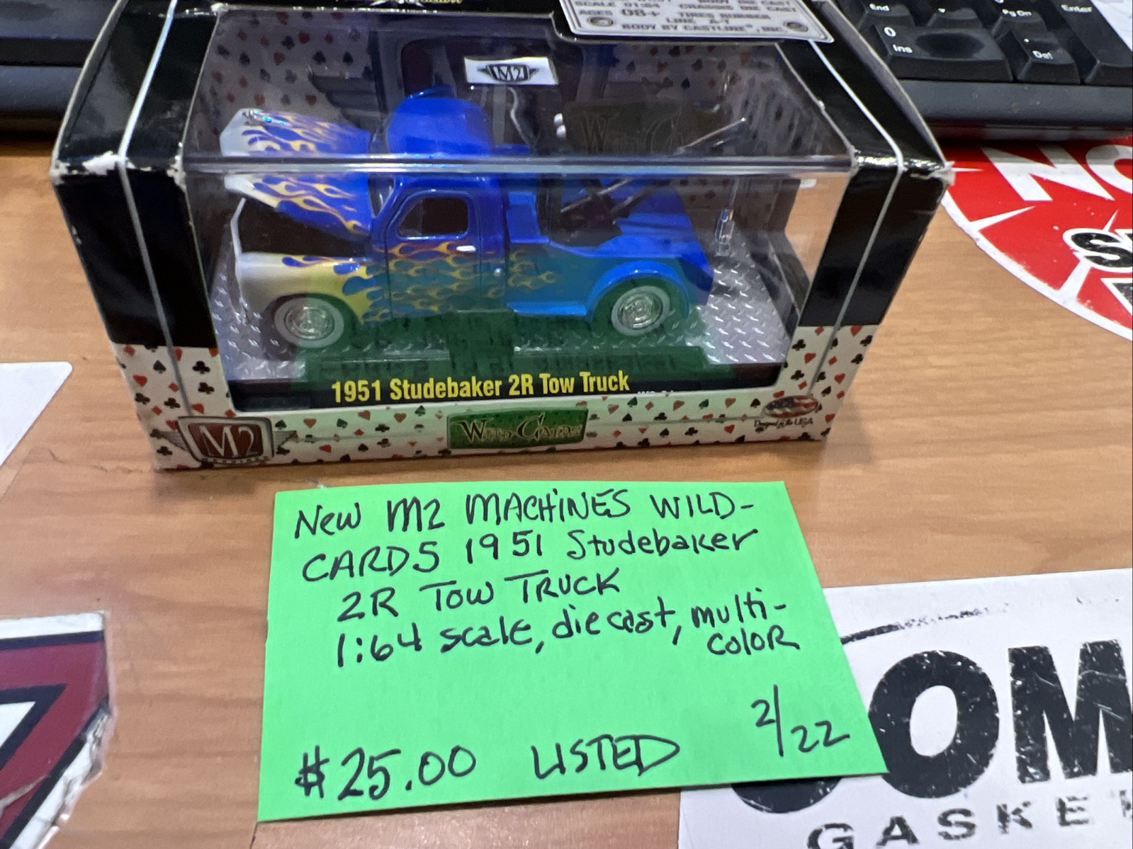 M2 Machines Wild-Cards 1951 Studebaker 2R Tow Truck