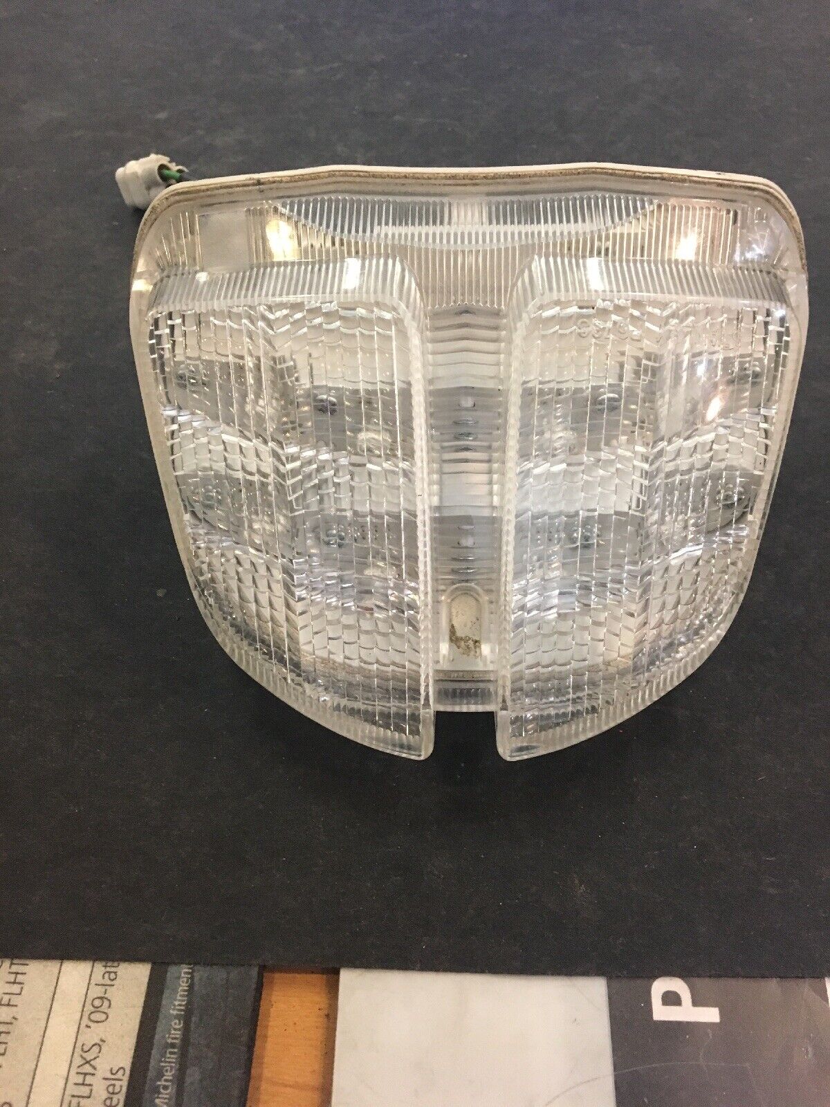 Suzuki GSXR750 K7 Taillight #35710-01H30