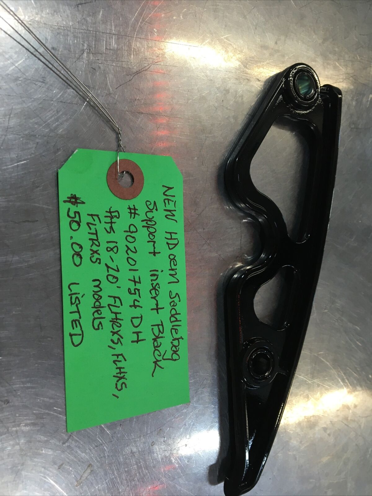 Harley Davidson oem Saddlebag Support Insert Black #90201754DH