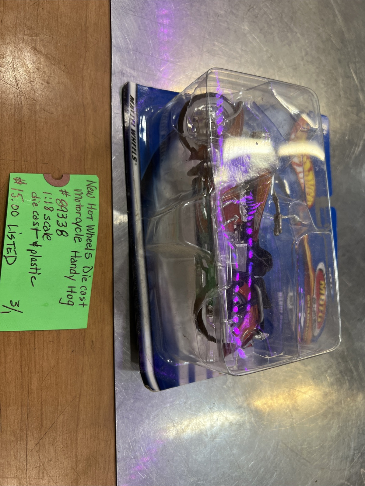 Hot Wheels Die Cast Motorcycle Handy Hog #89338