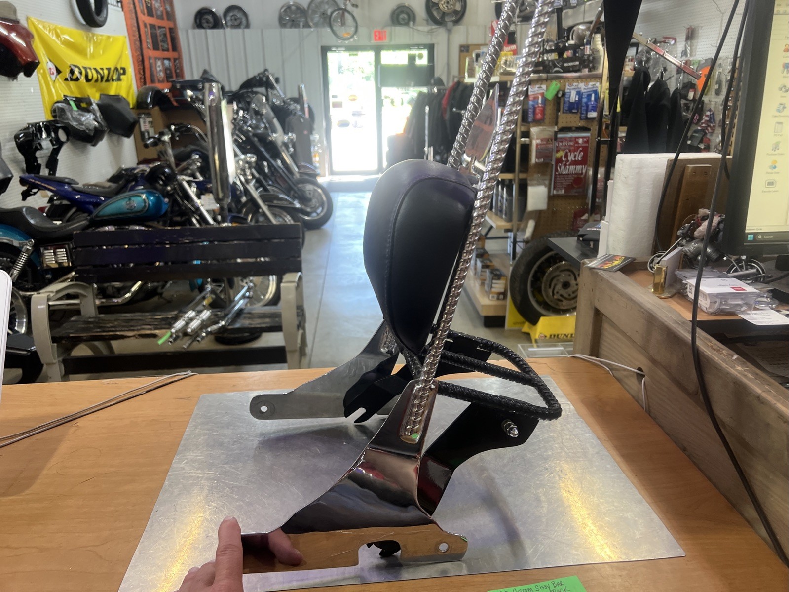 Custom Sissy Bar W/Pad & Luggage Rack
