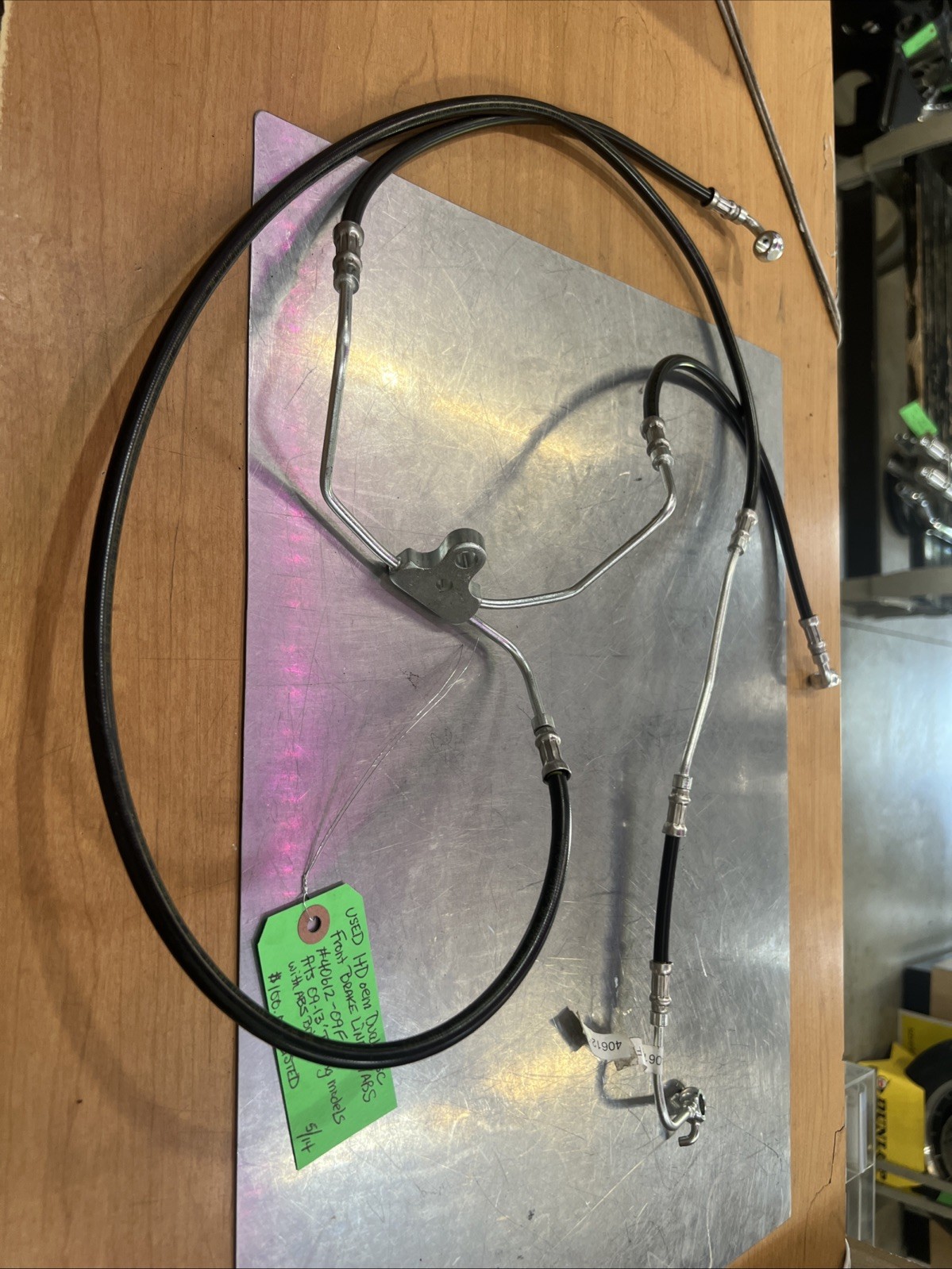 Harley Davidson oem Dual Disc Front Brake Line W/ABS #40612-09F