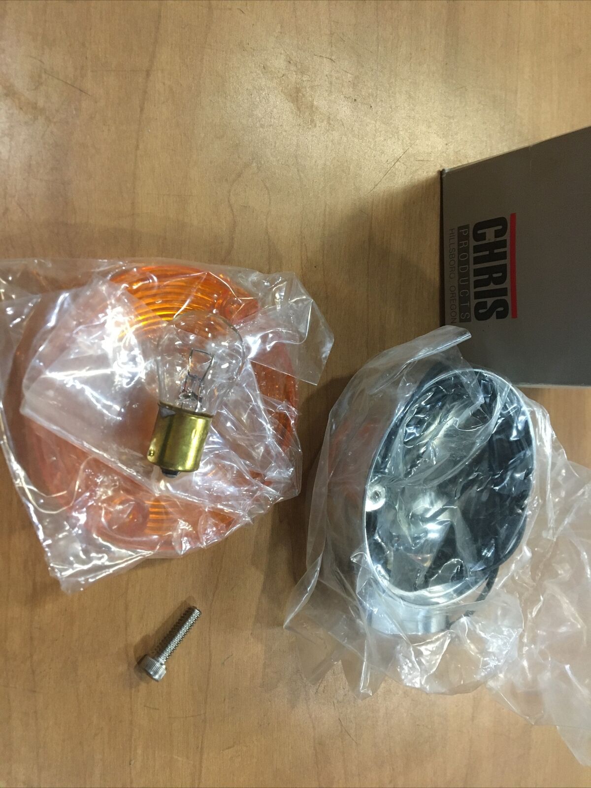 Chris Products -Early Model Turn Signal Assembly, Single Filament #CH8402A