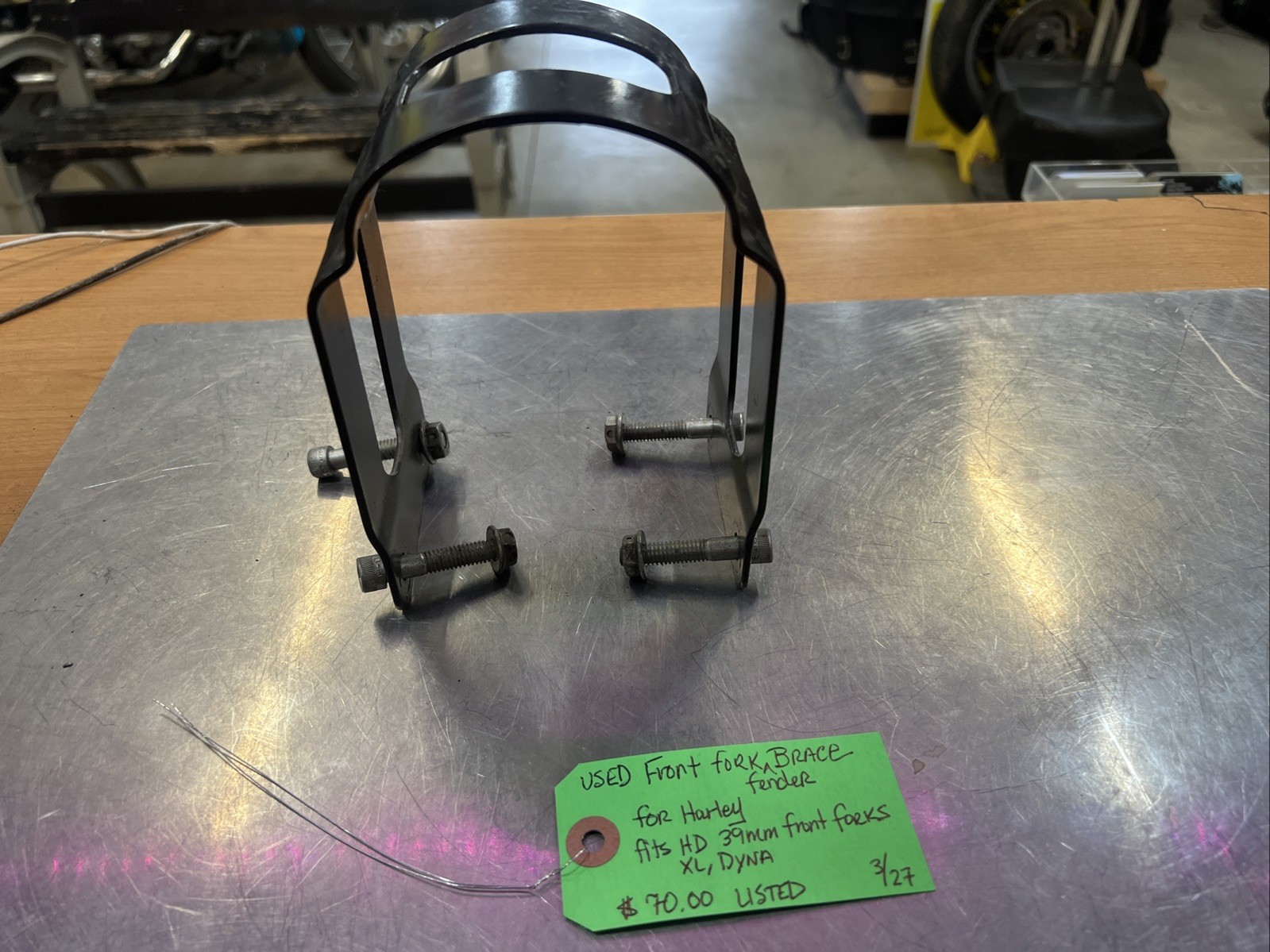 Front Fork Fender Brace For Harley