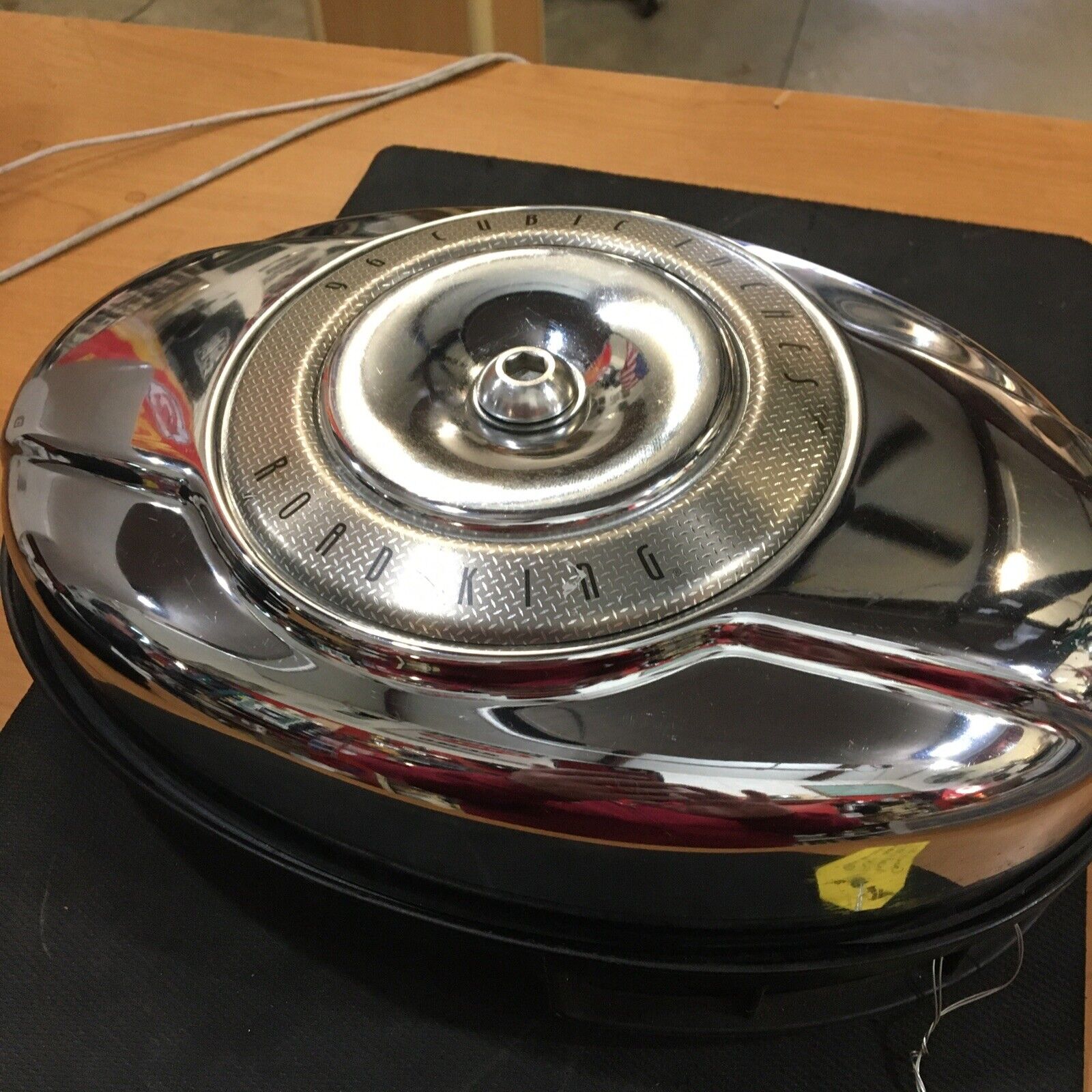 Harley Davidson OEM Air cleaner assembly with filter #29121-07/29334-07