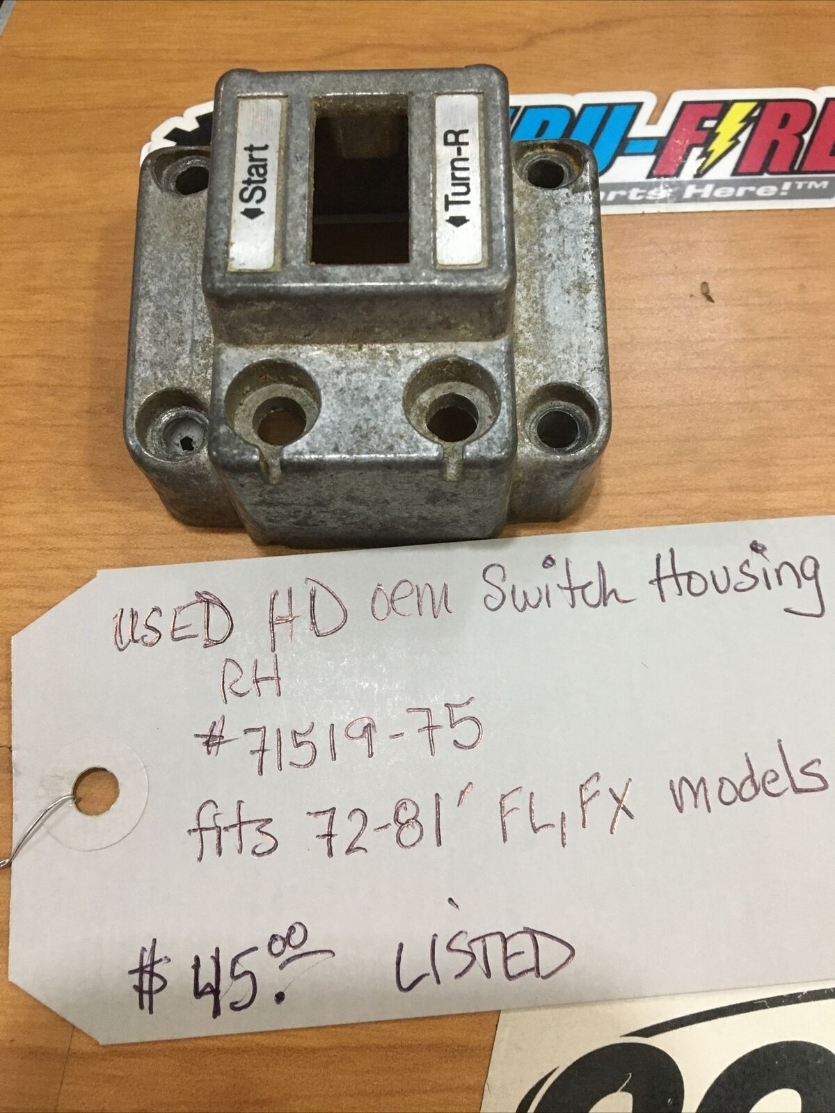 Harley Davidson OEM Switch housing RH #71519-75