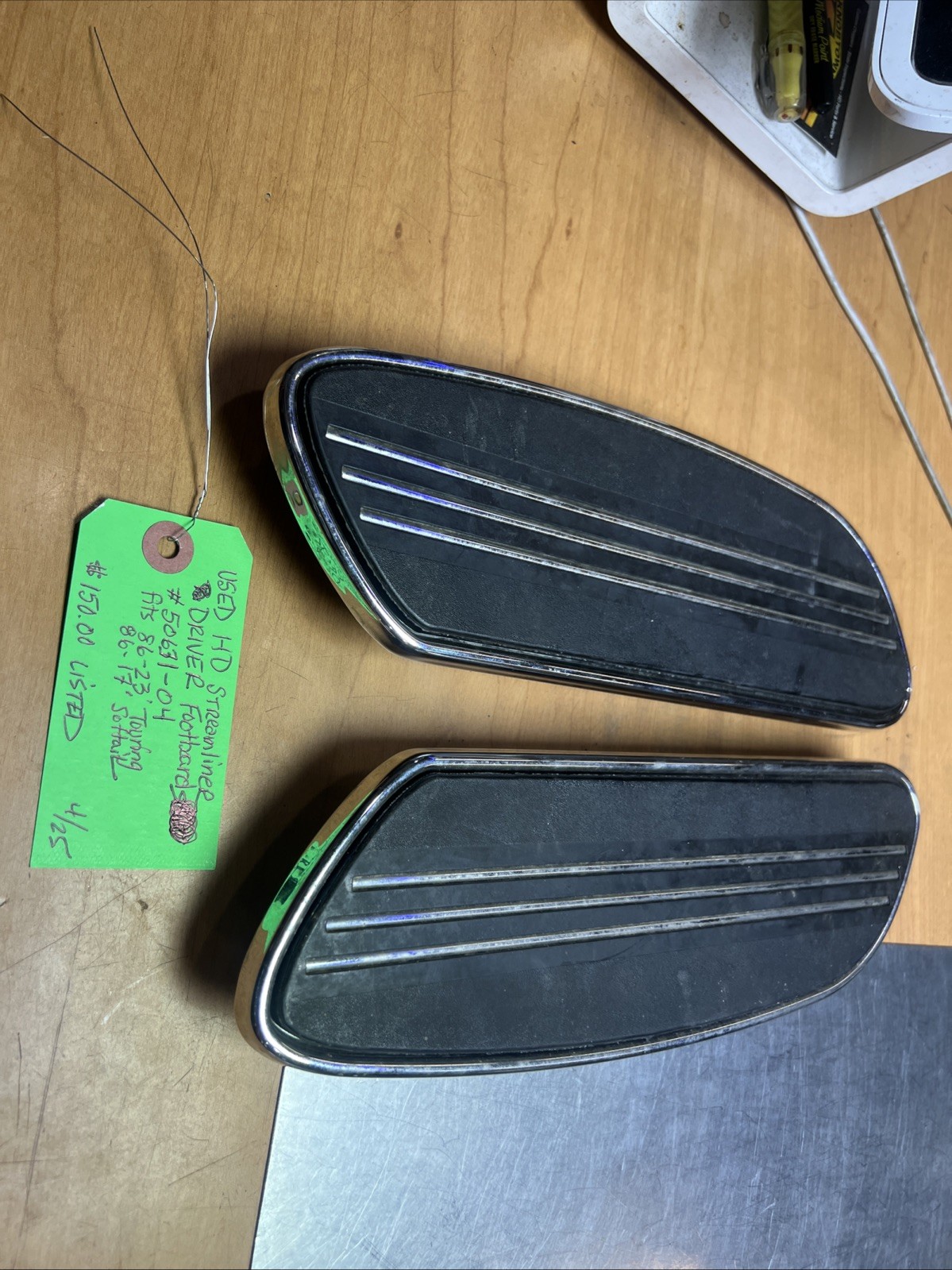 Harley Davidson Streamliner Driver Footboards #50631-04