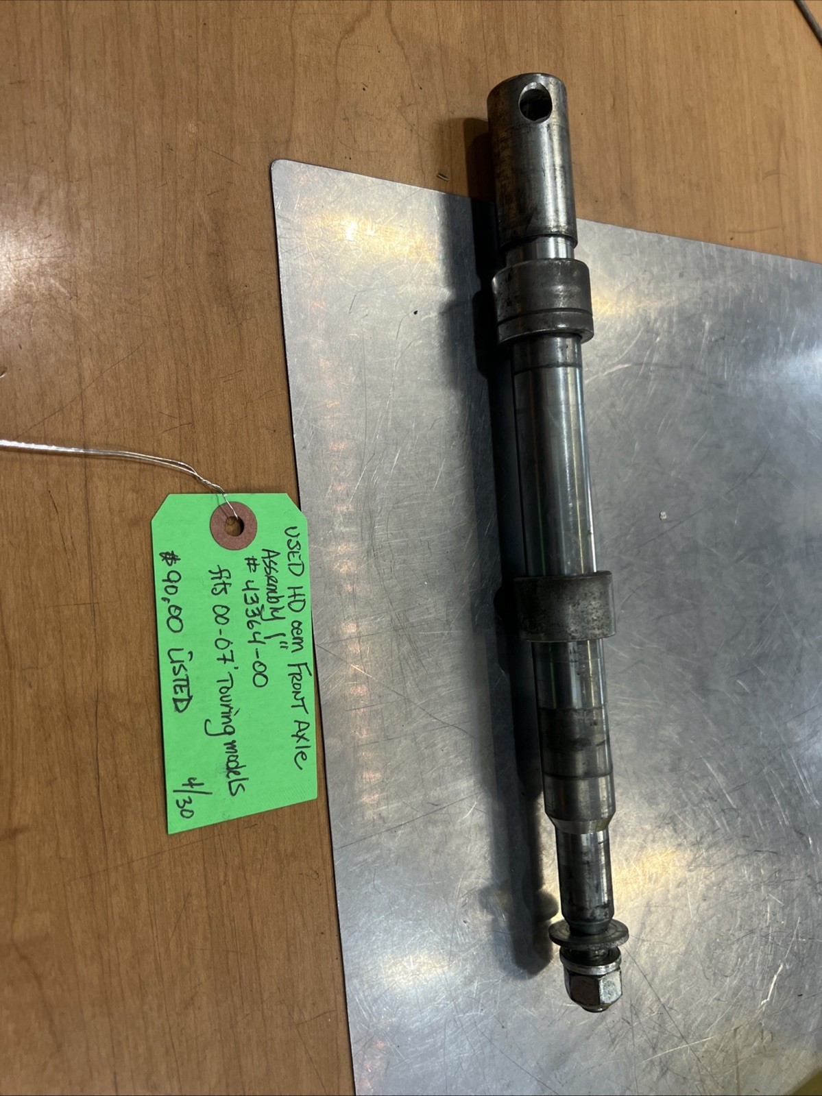 Harley Davidson oem Front Axle Assembly 1” #43364-00