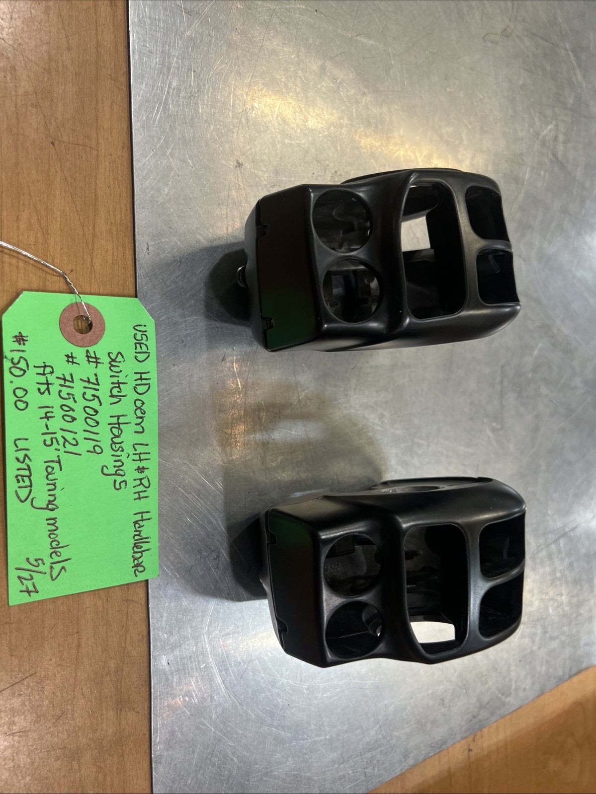 Harley Davidson oem LH & RH Handlebar Switch Housings #71500119/71500121