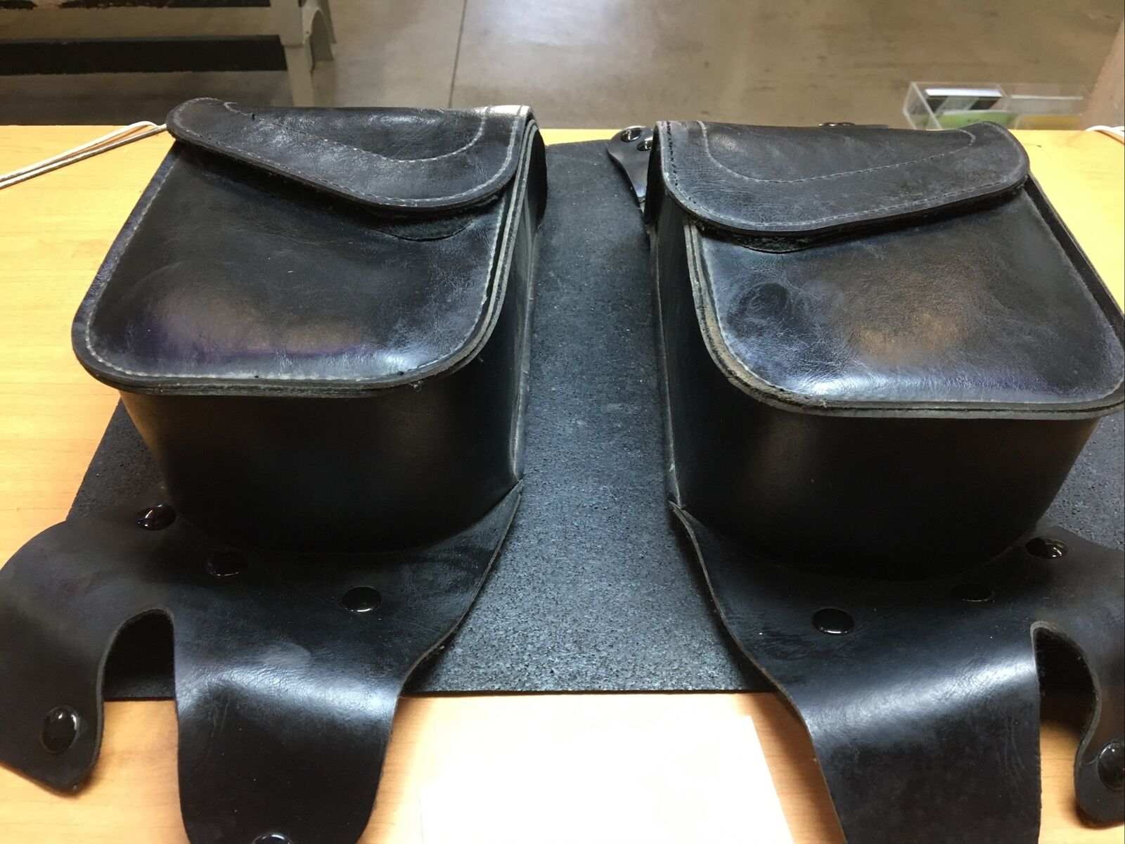 Harley Davidson oem LH & RH Saddlebag Guard Bags #93300063/93300062