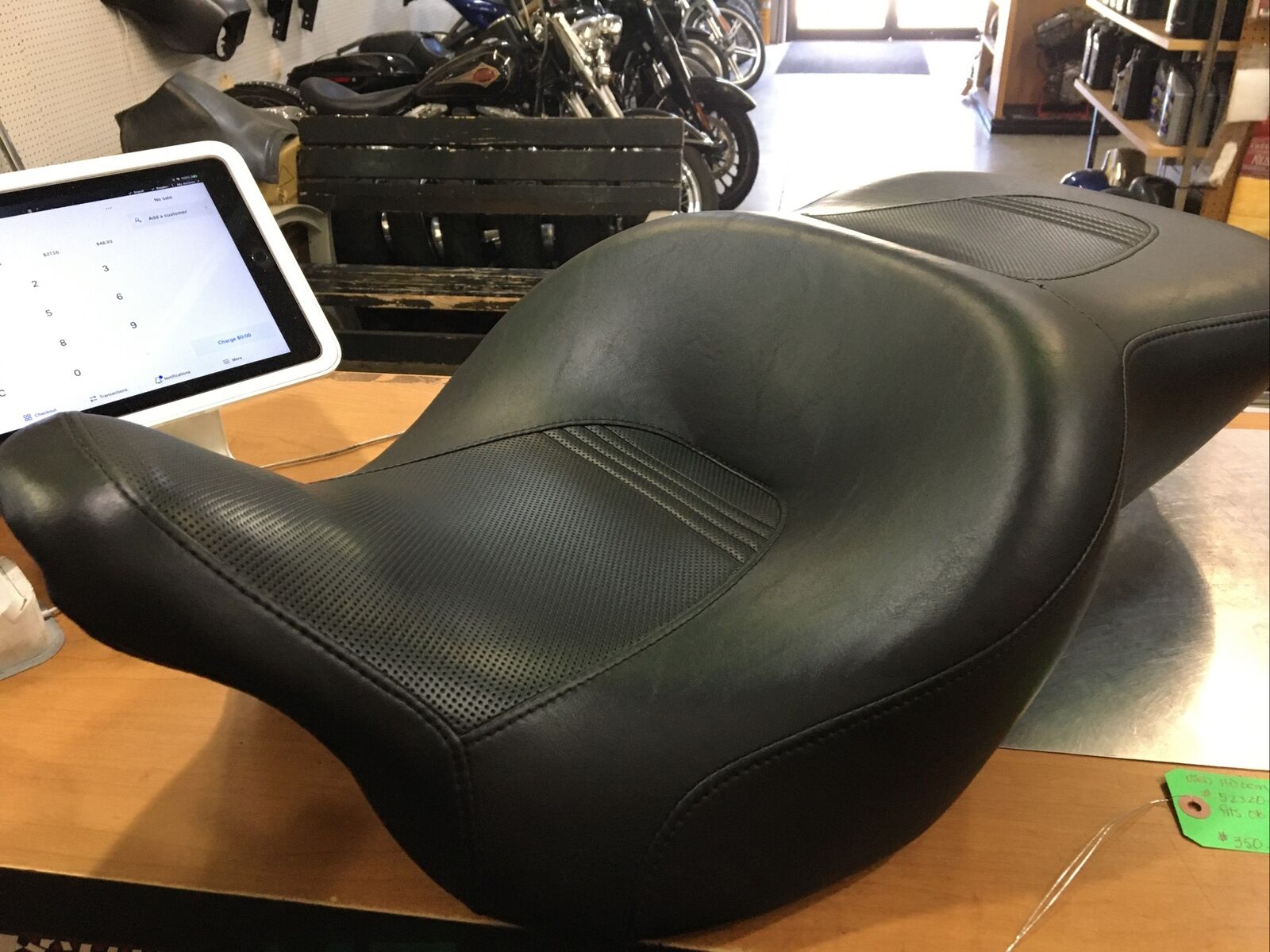 Harley Davidson oem Touring Seat #52320-09