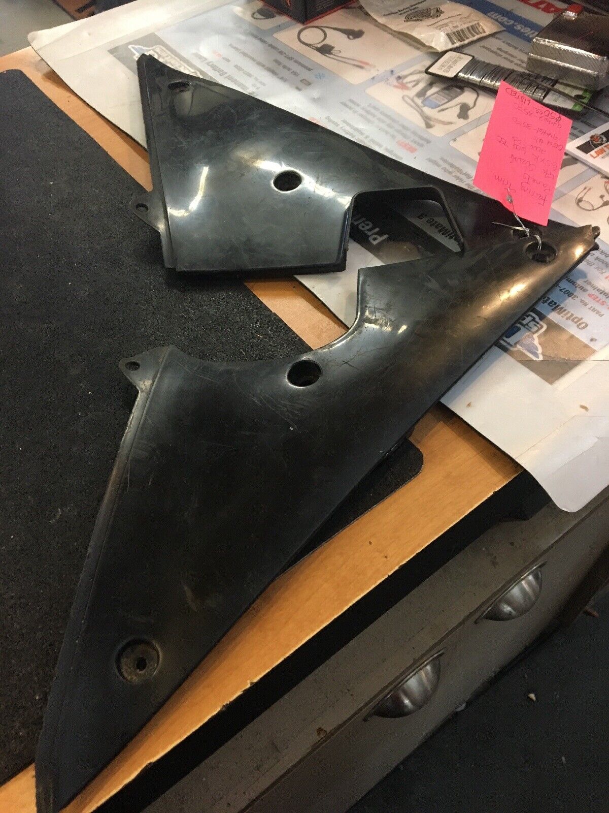 Suzuki Fairing Trim Panels Left And Right #94461-35F0/94462-35F0