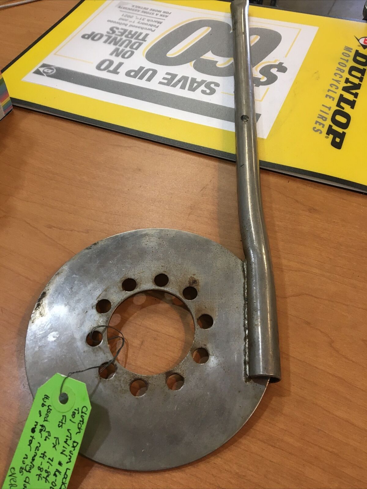 V-Twin Drum Hub Locking Tool #16-0118