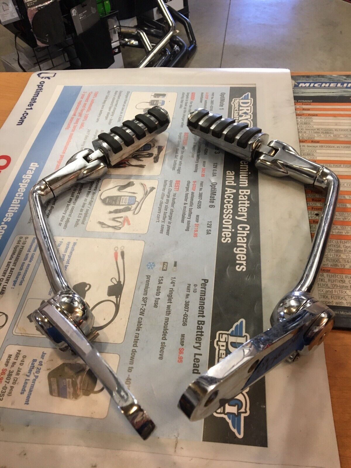 CAS4 Cruising Highway Bars And Harley Pegs