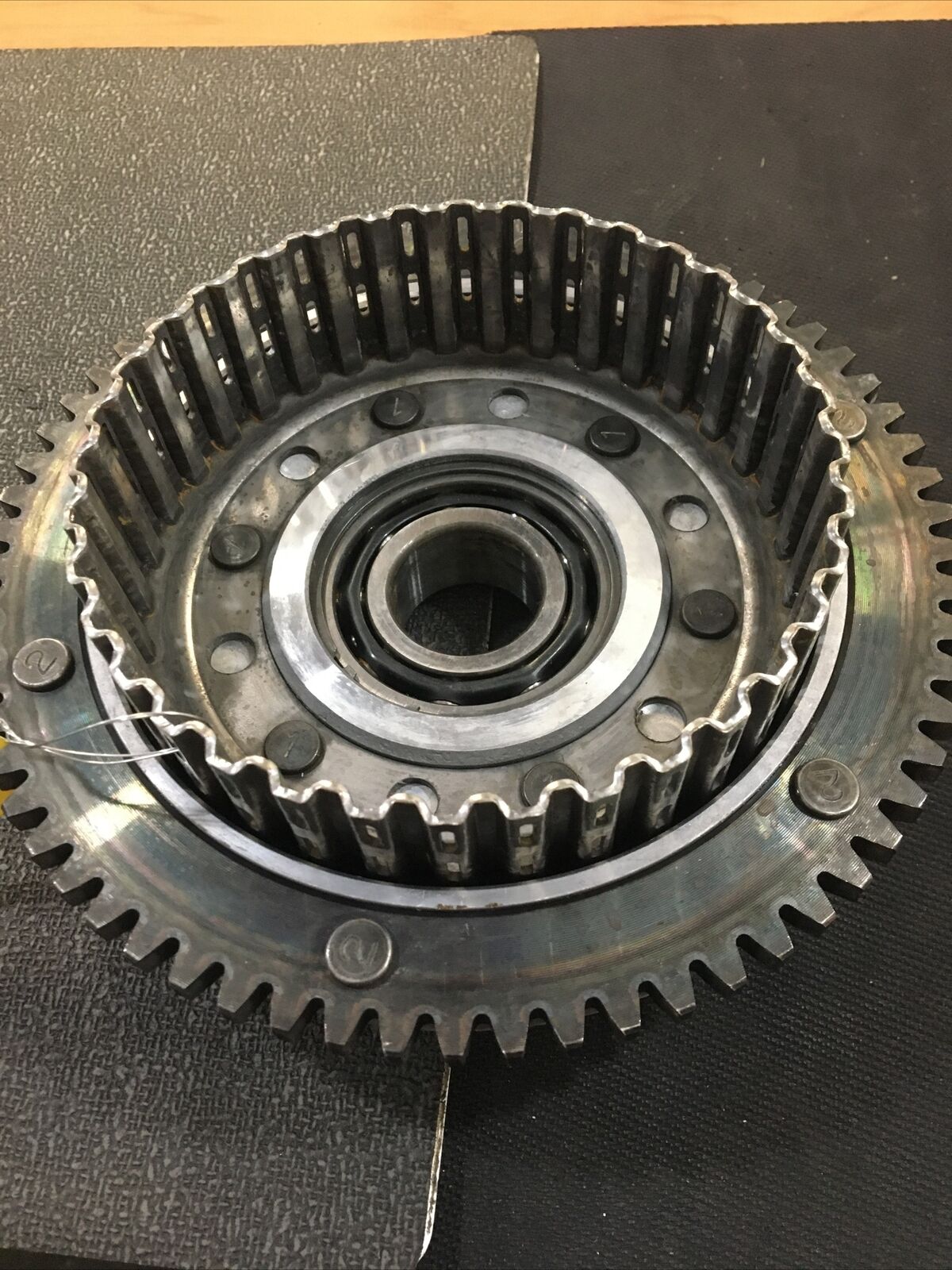 Harley Davidson Clutch Shell and sprocket with starter ring gear #37707-90