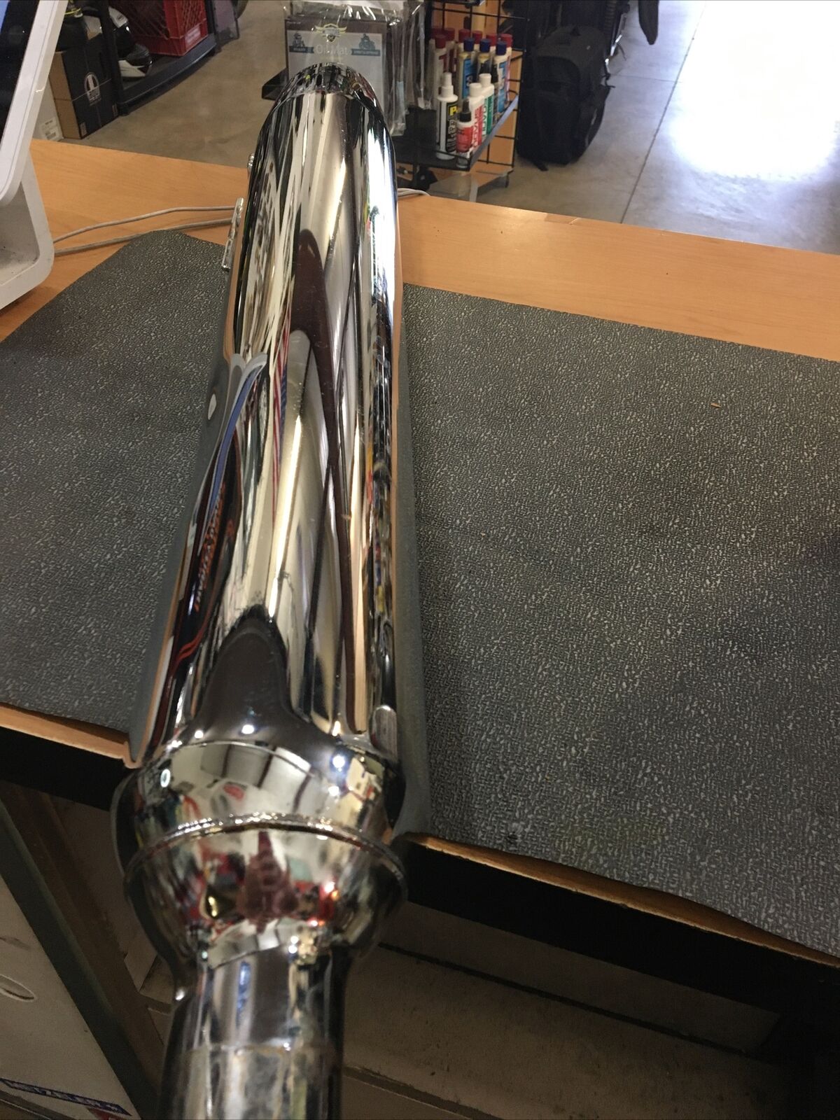 Harley Davidson OEM exhaust RH muffler #65354-04