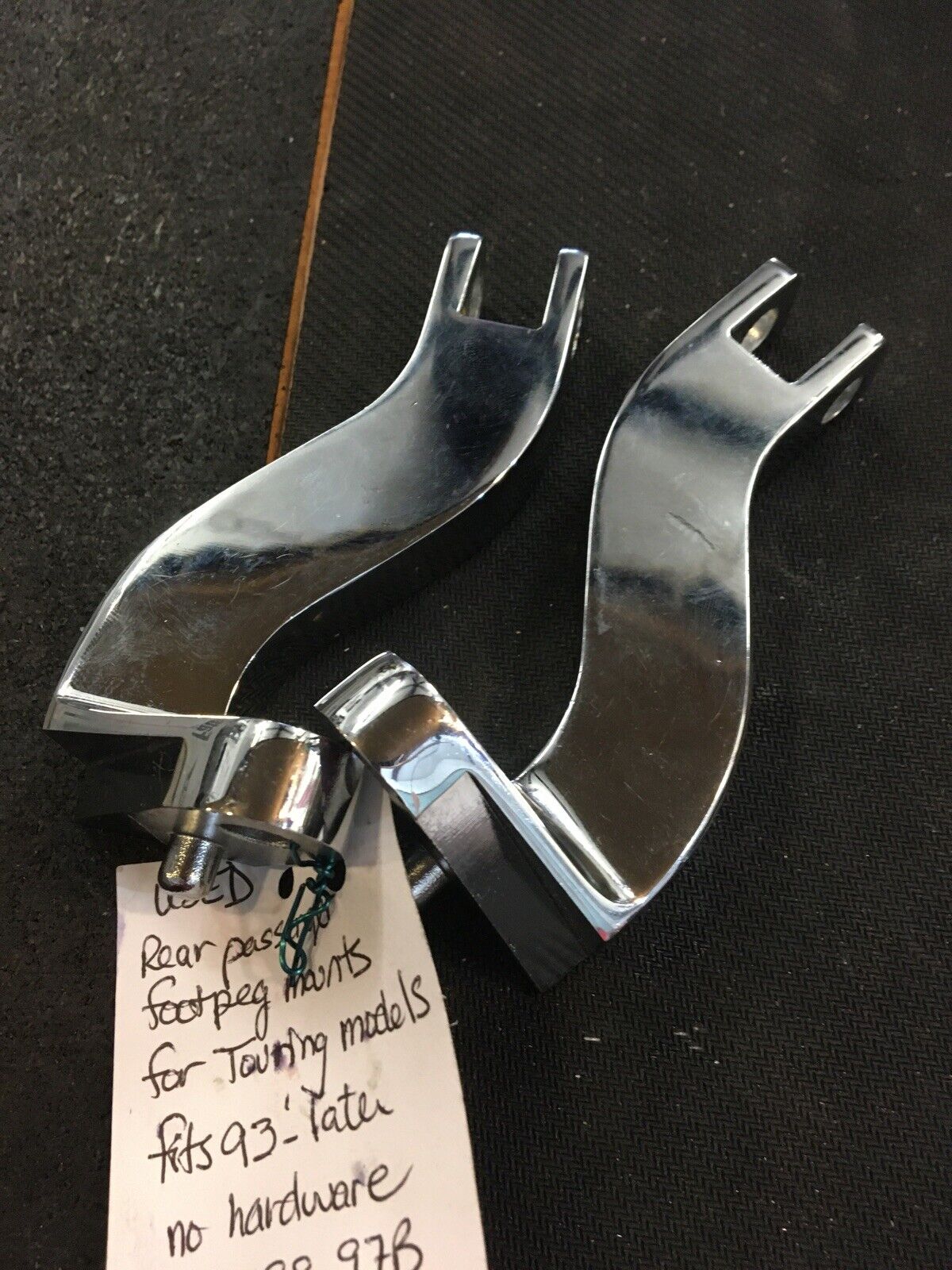 Harley Davidson Passenger Footpeg Mounting Brackets #50198-97B