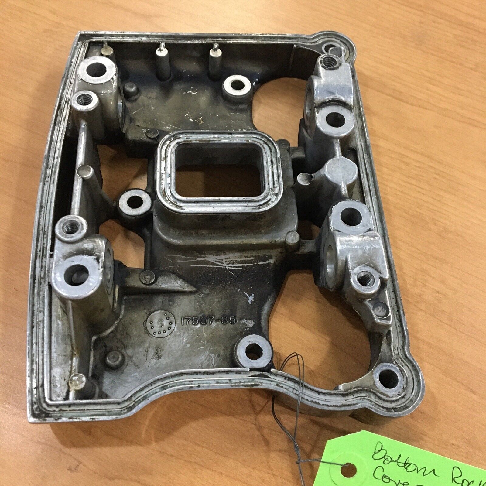 Harley Davidson bottom Rocker cover #17507-85