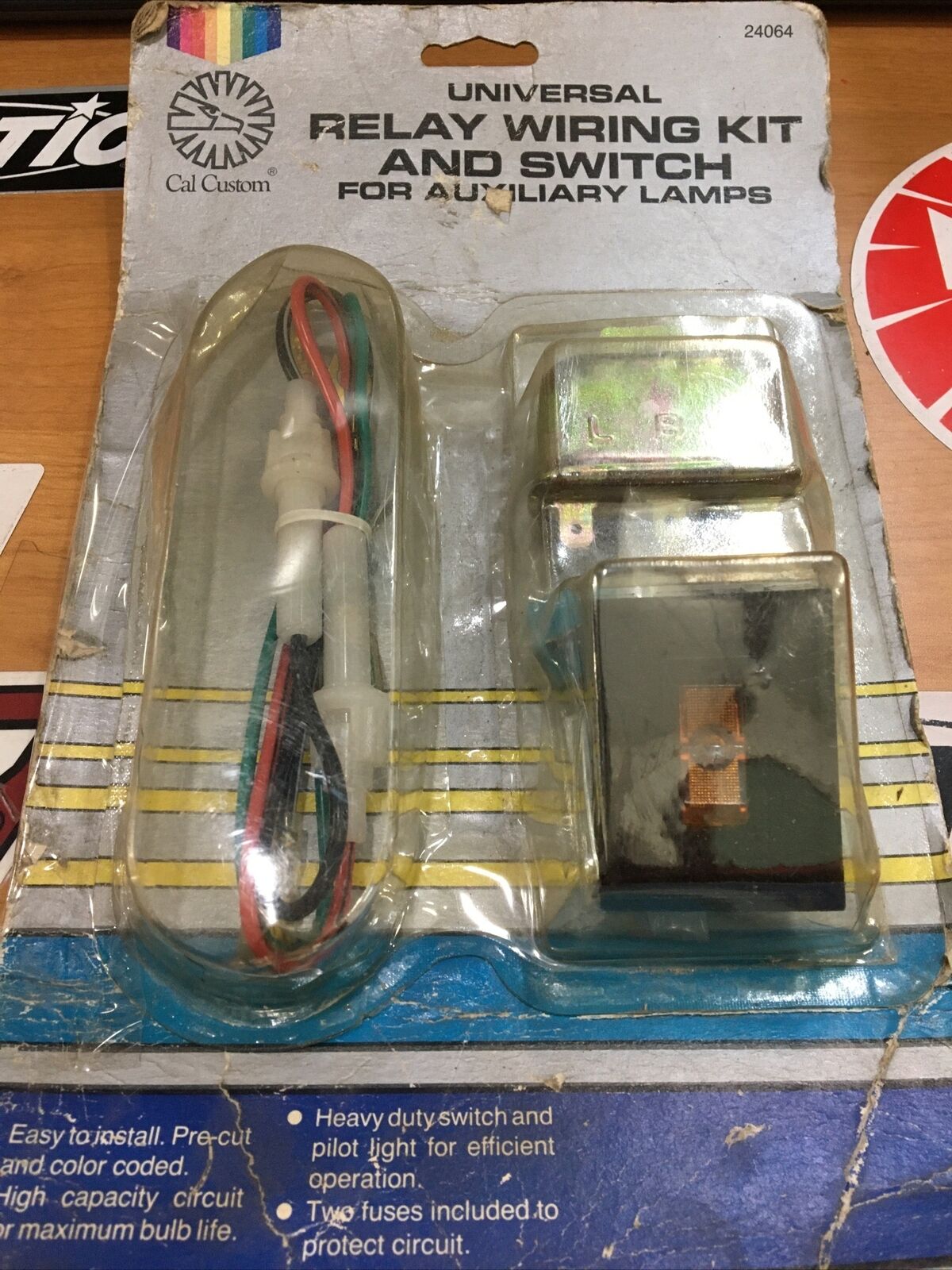 Universal Relay Wiring Kit And Switch For Auxiliary Lamps #24064