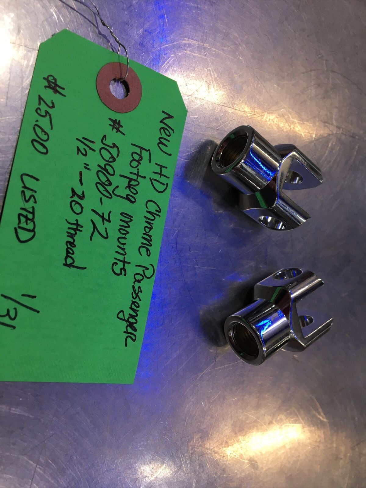 Harley Davidson Chrome Passenger Footpeg Mounts #50900-72