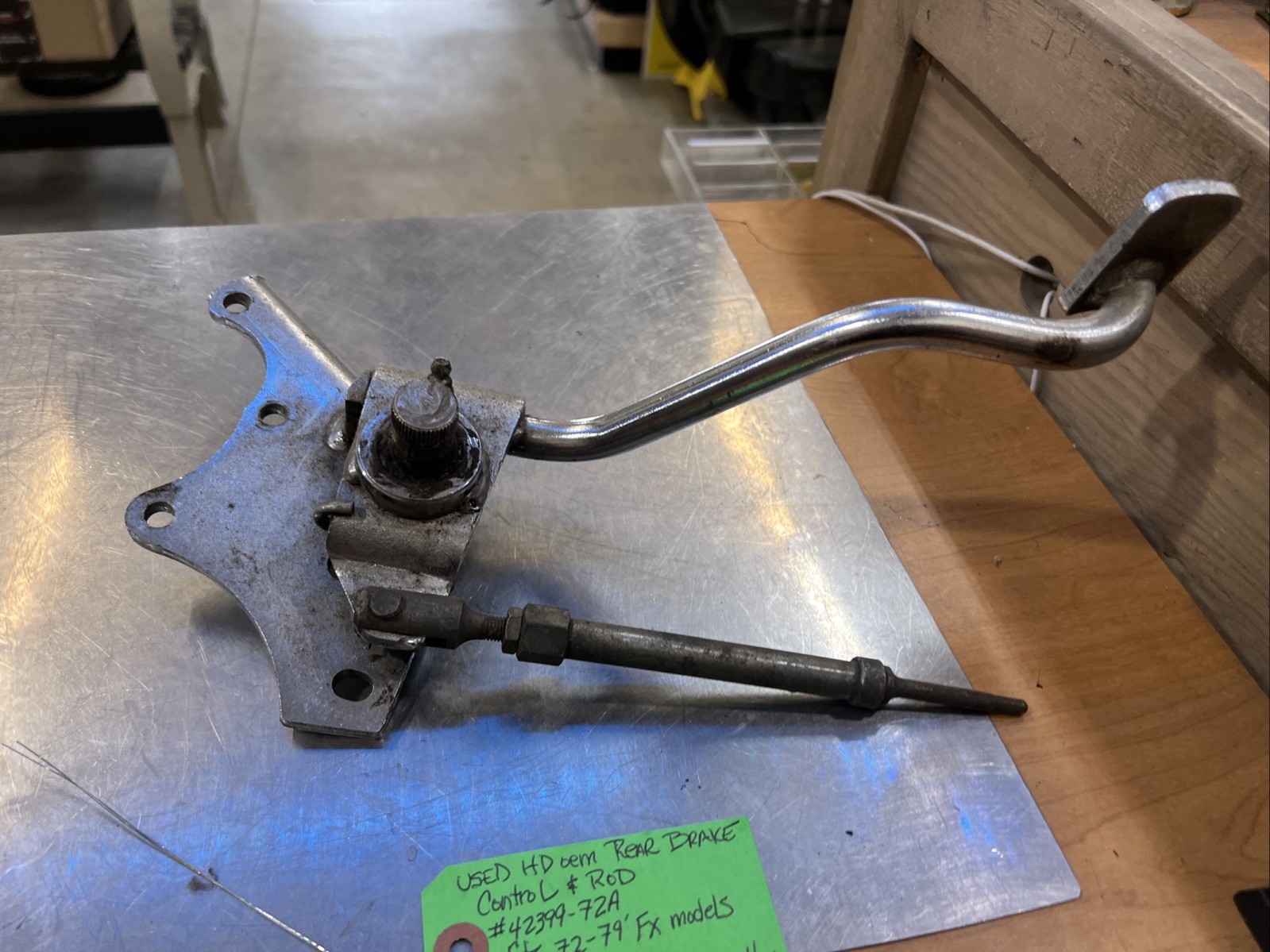 Harley Davidson oem Rear Brake Control & Rod #42399-72A