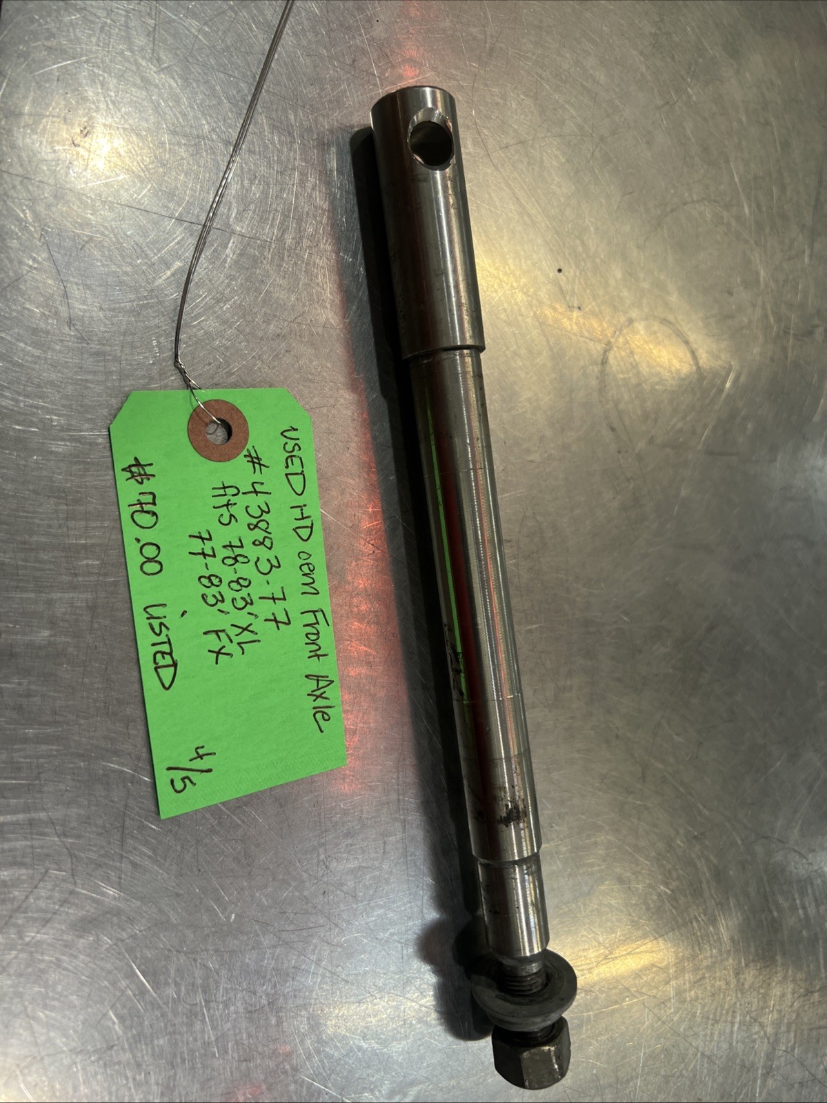 Harley Davidson oem Front Axle #43883-77