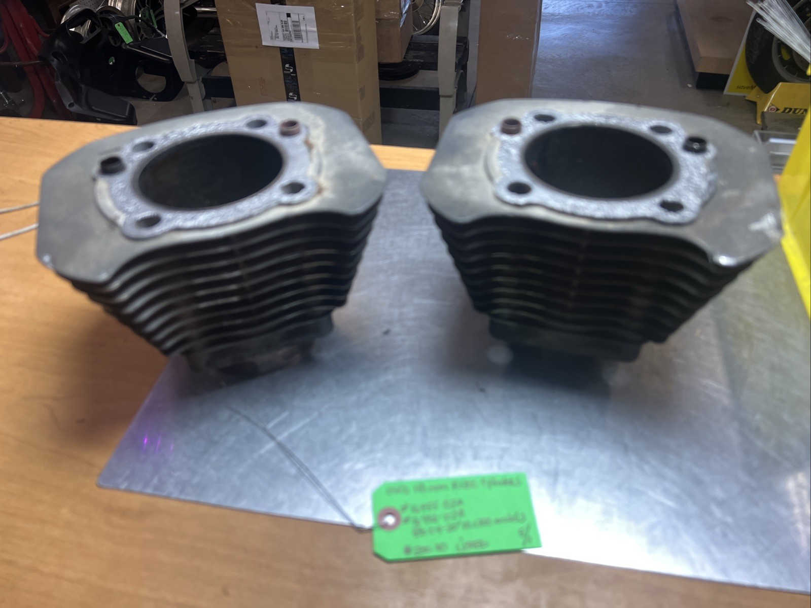 Harley Davidson oem XL1200 Cylinders #16955-02A/16956-02A