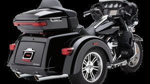 COBRA 909-TWINS 4" SLIP-ONS BLACK TRI-GLIDE 09-22