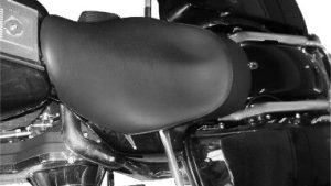 DANNY GRAY BUTTCRACK SOLO FLHR 97-07