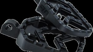 FLO MOTORSPORTS SAVAGE SERIES FOOTPEGS BLACK M8 SOFTAIL PASSENGER