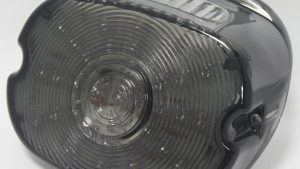 HARDDRIVE LAYDOWN TAILLIGHT ASSY 99-UP SMOKE