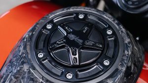 HOFMANN DESIGNS 5 STAR GAS CAP ASSEMBLY BLACK CVO `23-24