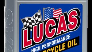 LUCAS SEMI-SYN HIGH PERFORMANCE OIL 10W40 1QT
