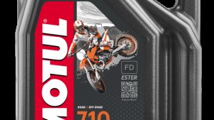 MOTUL 710 RACING PREMIX OIL 2T 4-1 1L