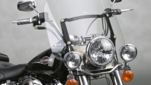 NATIONAL CYCLE SPARTAN WINDSHIELD 17" CLEAR QUICK RELEASE