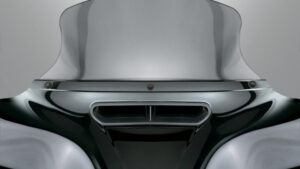 NATIONAL CYCLE VSTREAM 9.5" LIGHT SMOKE FLHT/FLHX/TRIGLIDE