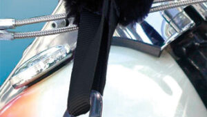 POWERTYE TIE-DOWN ASSIST W/SHEEPSKIN COVER 1.5" BLACK 2/PK