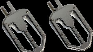 PRO ONE M8 PEG MOTO V2 CHROME