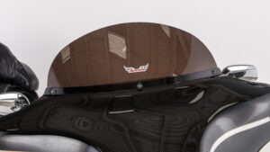 SLIPSTREAMER WINDSHIELD DARK SMOKE 8" FLHT 96-13 REPLACEMENT