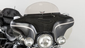 SLIPSTREAMER WINDSHIELD SMOKE 8" FLHT 96-13 REPLACEMENT