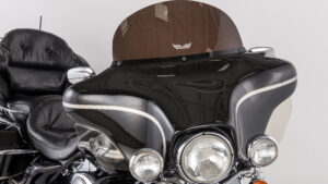SLIPSTREAMER WINDSHIELD DARK SMOKE 10" FLHT 96-13 REPLACEMENT