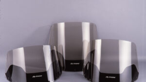 SLIPSTREAMER WINDSHIELD CLEAR 21" FLT `84-95 REPLACEMENT